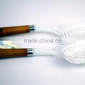 Easy-hold Clong Handle Cleaning Brush With Wood Handle thumbnail-1