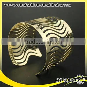 New 14k Gold Bracelet Designs, Egyptian Gold Bracelets thumbnail-5