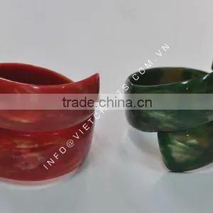 Green and Red Dried Color Horn Bracelet thumbnail-1