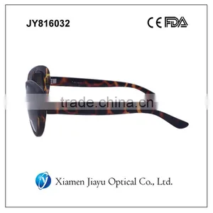 Tortoise Polarized Fashion Woman Sunglasses thumbnail-3