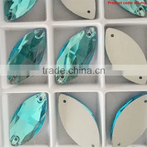 Newest Selling Attractive Style Decorative Flat Glass Stones Wholesale thumbnail-1