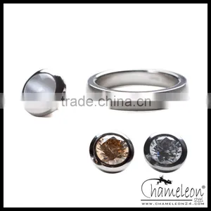 Chameleon 316L Stainless Steel Metal Screw Single Stone Finger Ring thumbnail-1