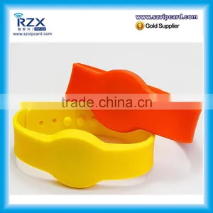Factory Made Cheap Custom MF1 S50 Adjustable Silicone Wristband thumbnail-4