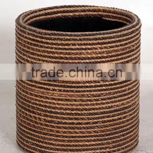 Cylidrical Planter thumbnail-1