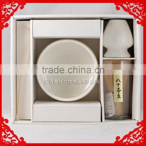 White Ceremonial Tea Bowl Whisk Gift Set thumbnail-1