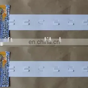 Supermarket Display Plastic Clip Strip thumbnail-2
