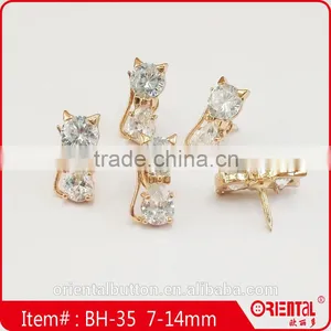 Cute Pussy Cat Shape Clear Stone Plating Metal Brooch thumbnail-4