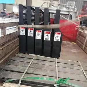 Chinese Skid Steer Loader Forks Attachments thumbnail-3