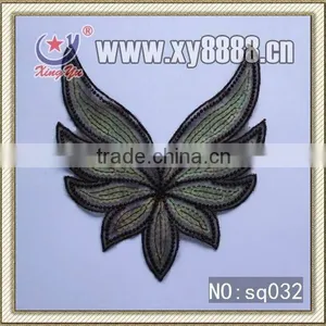 SQ032 Trendy Sequin Lace Collar for Garment Trimming thumbnail-1
