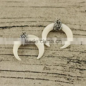 PC1634 New Crystal Pave Hand Carved Natural Cream Bone Crescent Pendants,Ivory Moon Pendants thumbnail-1