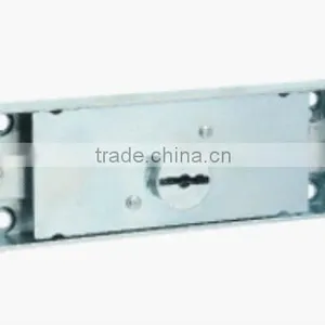 Roller Shutter Lock thumbnail-3