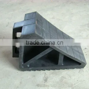 Rubber Wheel Chock Blocks thumbnail-1