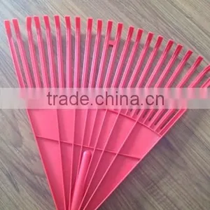 22T Wooden Handle Plastic Garden Rake thumbnail-2