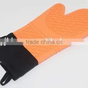 FDA Kitchen Waterproof Thick BBQ Silicone Glove thumbnail-4