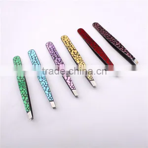 Electrophoresis Finish Stainless Steel Eyebrow Tweezer thumbnail-1