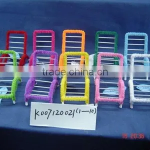 Multicolour Lint Handmade Wire Chaise Lounge Craft thumbnail-1