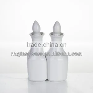 White Set of 2 Cheap Ceramic Bottles for Olive Oil thumbnail-1