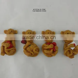 Resin Imitation Wood Effect Monkey Statues thumbnail-6