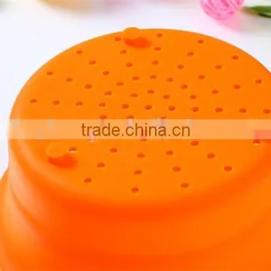 Kitchen Tools Strainers and Colanders Collapsible Silicone Colander thumbnail-3