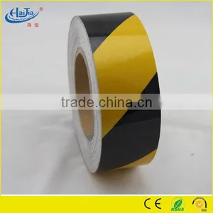 High Visible PVC Light Reflection Tape for Waring and Caution thumbnail-1