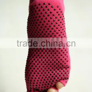 Five Toe Yoga Pilates Non Slip Socks thumbnail-4