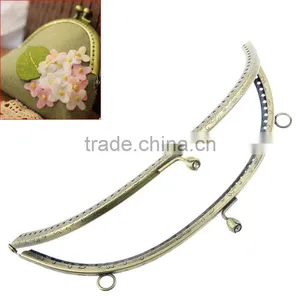Wholesale Antique Bronze Clear Rhinestone Rose Flower Pattern Metal Frame Kiss Clasp For Purse Bag thumbnail-1