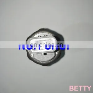 100% Original and New Part 1-80220012-0 Fuel Pressure Sensor 499000-4441 Made in jp thumbnail-4