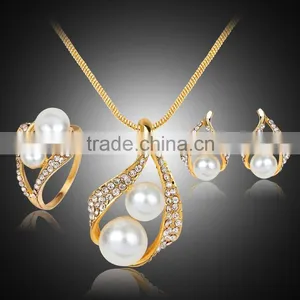 Gold Plated Elegant Fashion Inlaid Crystal Jewelry Sets Imitation Pearl Earrings Necklaces Ring Set For Women Wedding thumbnail-5