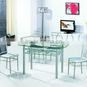 Round Dining Table thumbnail-1