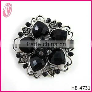 Noble Black Crystal Embelished Mini Brooch For Mom thumbnail-1
