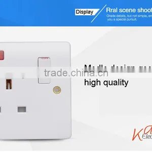 UK Standard Bakelite 13 A Wall Socket Outlet thumbnail-2