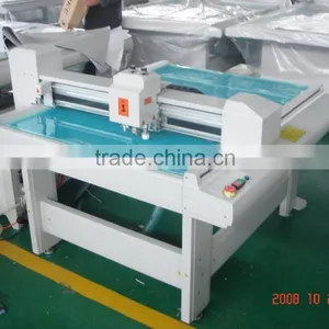 DCH50 Series Paper Box and Color Box Cutting Machine thumbnail-5