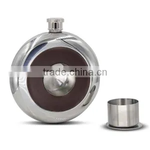 Stainless Steel Hip Flasks Laser Welding Mirror Flask With Cup 5oz thumbnail-5