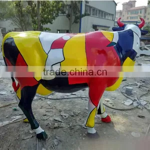 Hot Sale Promotion Resin Craft Fiberglass Life Size Cow Statue thumbnail-1