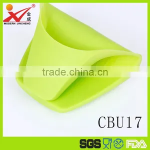 High Quality Factory Price Silicone Heat Insulation Glove thumbnail-1