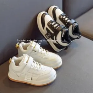 Sports Shoes thumbnail-1