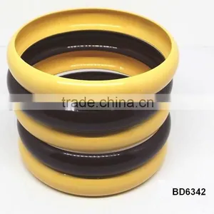 Five Layer Chic Bracelet Set thumbnail-1