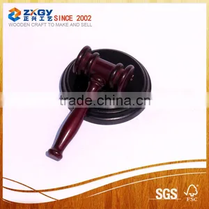 Hot Sale Wooden Hammer thumbnail-1