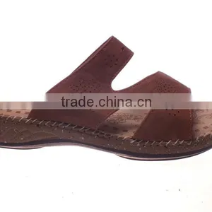 Fashion Ladies Shoes Display All Kinds of Sandals Slippers in Guangzhou thumbnail-1