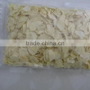 2015 New Chinese Dehydrated Garlic Spice Garlic Flake Without Root thumbnail-3