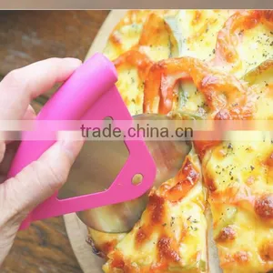CY135 Stainless Steel Pizza Cutter Pizza Knife thumbnail-1