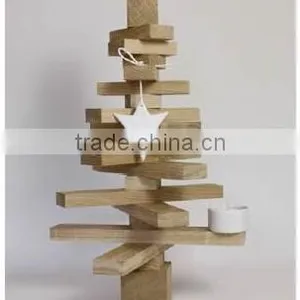 Fodable Wood Slat Nailed Christmas Tree thumbnail-1