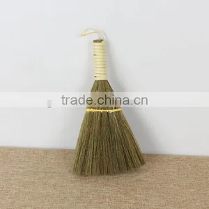 Silver Grass Soft Broom Hand Brush thumbnail-4