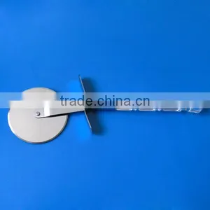 Stainless Steel Pizza Cutter With Plastic Clear Handle RH-3821 thumbnail-1
