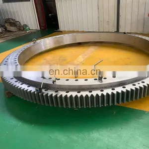 Excavator Ex70-5/ex60 Swing Bearing thumbnail-1