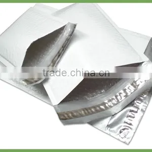 Chinese Factory Custom Printed Protective Bubble Mailing Bags With Self-adhesive Strip thumbnail-1