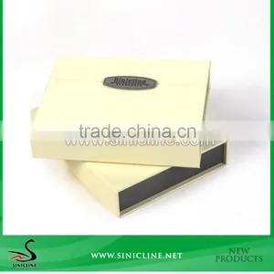 Sinicline Design White Magnet Box for Gift thumbnail-4