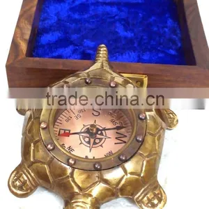 Vintage Brass Reproduction Tortoise Shaped Compass With Wooden Box 13523 thumbnail-3