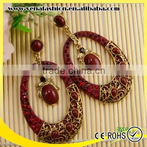 Vogue Ellipse Round Shaped Hollow Gold New Design Earring thumbnail-4