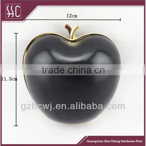 Zinc Alloy Apple Shape Metal Clutch Frame With Black Plastic Shall Box Purse Frame Supplier's Choice thumbnail-2